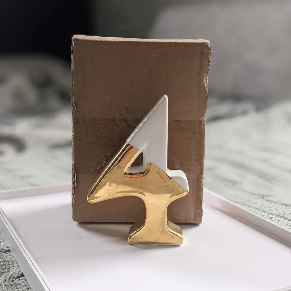 Gold dipped ceramic '4' - perfect for birthday or anniversary photos